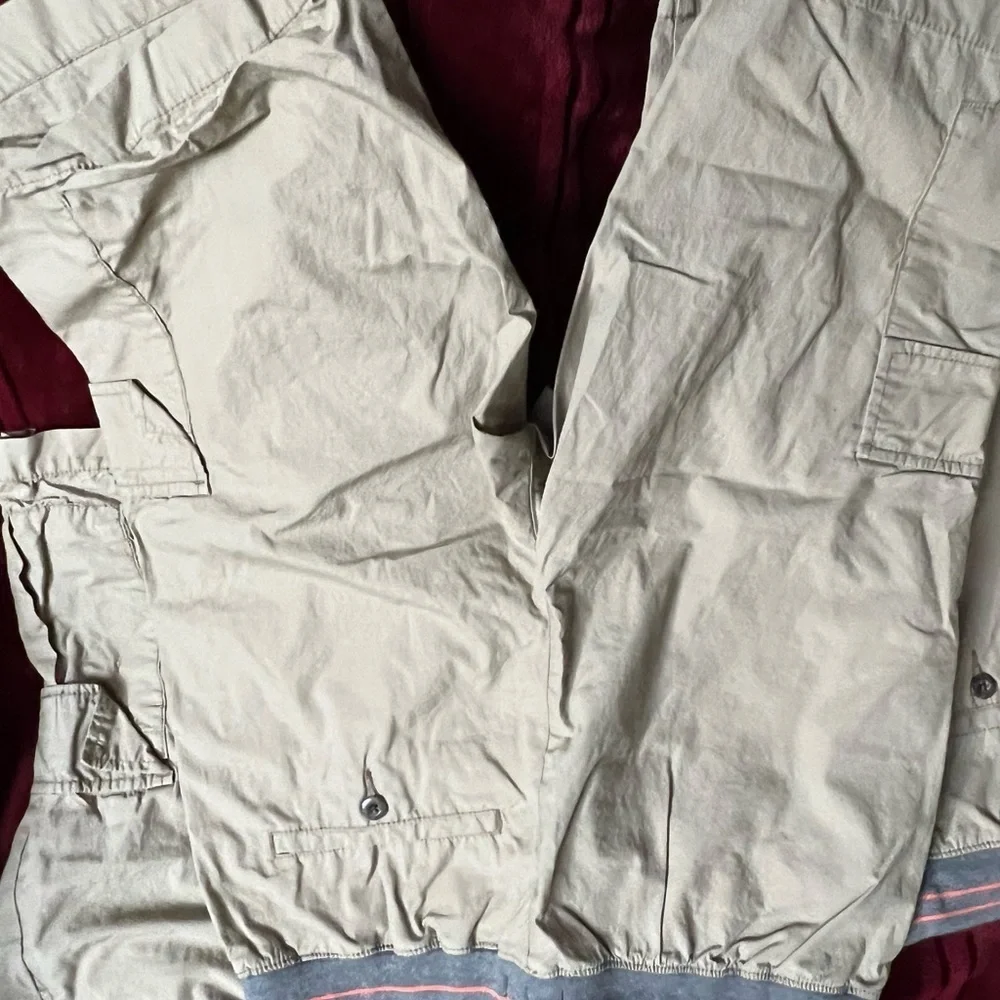 Old Navy Sz 18 Khaki Shorts 4 pair EUC